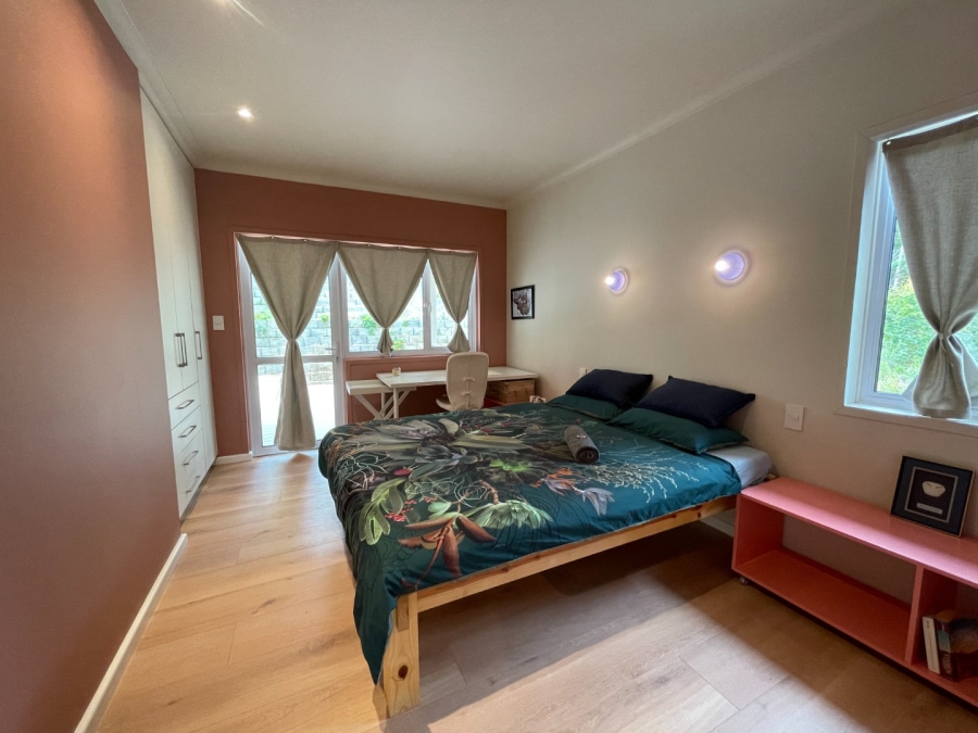 5 Bedroom Property for Sale in Narnia Western Cape